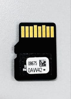 【トヨタ純正】NSZT-Y68T用 ナビ地図SDカード（2019年秋版）のサムネイル