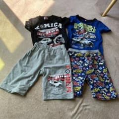 トミカ　110cm  Tシャツ　半ズボンのサムネイル