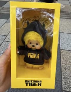 Onitsuka Tiger Monchhichi ぬいぐるみのサムネイル