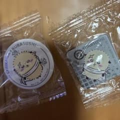 ちいかわ くら寿司 コラボ 缶バッジ マグネットセット ラッコのサムネイル