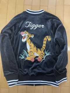 Disney Tigger ベロア ジャケット刺繍 ブラックのサムネイル