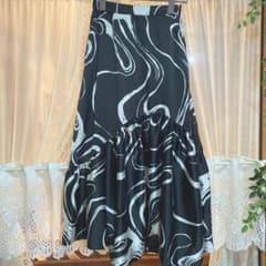 antiqua アンティカ マーブル模様 フレアロングスカート