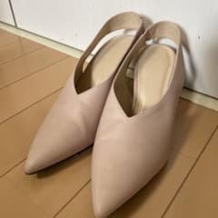 ピンク　パンプスのサムネイル