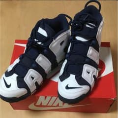 AIR MORE UPTEMPOのサムネイル