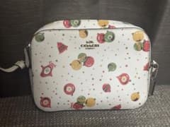 COACH 本革 オーナメント柄 ショルダーバッグ 新品のサムネイル