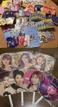 TWICE グッズ　大量まとめ売り　CD うちわ TWICE グッズ 大量まとめ売り トレカ CD うちわ - メルカリ