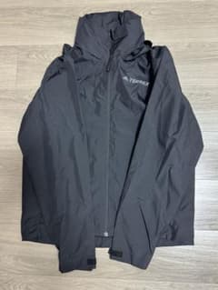 【za.さん専用、極美品】アディダス　TERREXのサムネイル