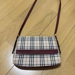 yoko swag Burberry shoulderbag - メルカリ