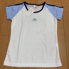 new Balance Tシャツ、レディースMサイズのサムネイル