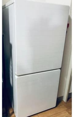 手渡しのみ。ユーイング 冷蔵庫 110L ホワイト2017年製★オシャレデザイン 手渡しのみ。ユーイング 冷蔵庫 110L ホワイト2017年製☆オシャレ