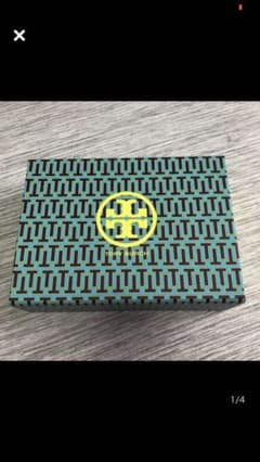 トリーバーチ 長財布 美品 箱付きのサムネイル