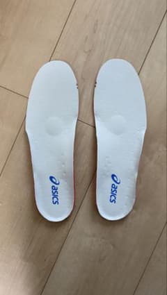 【新品未使用】asics サッカーシューズ用インソール ホワイト 28.0cmのサムネイル