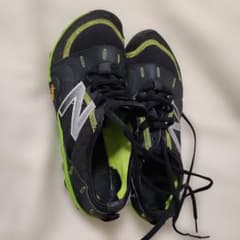 New Balance Minimus スニーカー