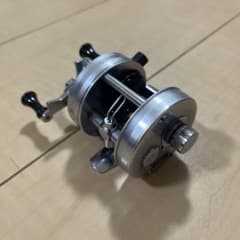 ABU アブ アンバサダー 1500C ステッカーモデル ABU アブ アンバサダー 1500C ステッカーモデル - メルカリ