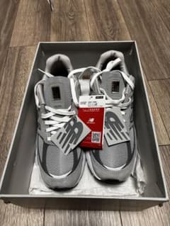 ニューバランス m99glL5 New Balance m990v5 Grey - メルカリ