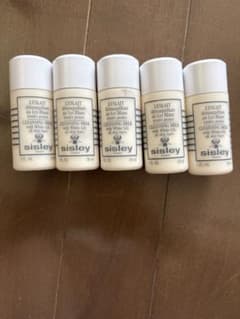 Sisley リィスレデマキアン クレンジングミルク 30ml×5 - メルカリ