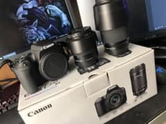 Canon EOS kiss x9 ダブルズームキット 美品のサムネイル