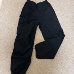 GU カーゴパンツ ブラック Mのサムネイル