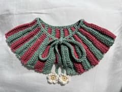 つけ襟　スタイ　ハンドメイド　キッズ・ベビー　いちごのサムネイル