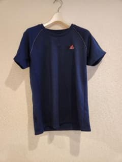 adidas トレーニングウェアのサムネイル