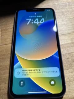 iPhone11 128GBのサムネイル
