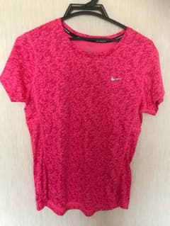 Tシャツのサムネイル