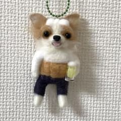 羊毛フェルト 茶白チワワ ボールチェーン - メルカリ