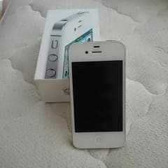 ゆーちゃん様専用！アイフォン4s iPhone 64GB au ホワイト 値下げのサムネイル