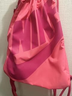NIKE ナップサック ピンク ジムバッグのサムネイル