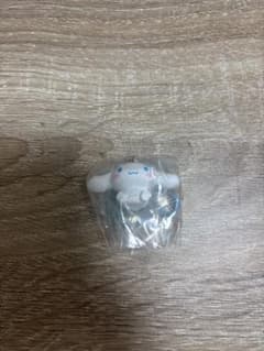 サンリオ カラフルおともだちマスコット シナモロールのサムネイル