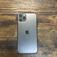 美品 iPhone 11 Pro スペースグレイ 256 GB Softbankのサムネイル