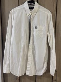 FRED PERRY ホワイト 長袖シャツのサムネイル