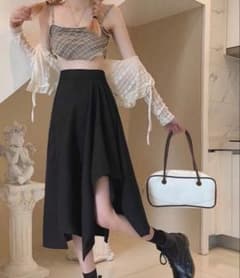 アシンメトリー フレアスカート〔ブラック〕のサムネイル