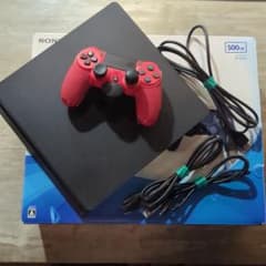動作品 PlayStation 4 PS4 本体 500GB CUH-2000Aのサムネイル