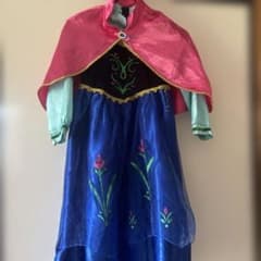 em＿eight様専用 アナ風ドレス（ケープ付き）のサムネイル