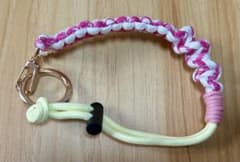 ハンドメイド ボトルホルダー ペットボトルホルダー ピンク×白×イエローのサムネイル