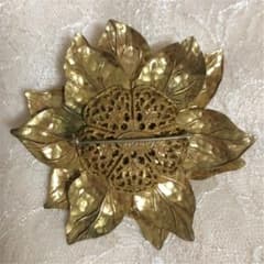 値下げ応交渉♦︎ミリアムハスケル♦︎大きめ・ブローチのサムネイル