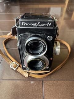 RICOH Super 44リコー 二眼レフカメラ フィルムカメラ ストラップ付 RICOH Super 44リコー 二眼レフカメラ フィルムカメラ ストラップ付