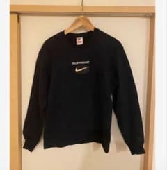 NIKE supreme スウェット　黒のサムネイル