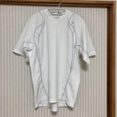 白　発汗性のある　シャツのサムネイル