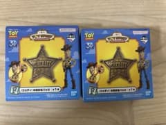 トイストーリー1番くじ　ラストワン賞＋F賞ウッディの保安官バッジ+Ｉ賞 一番くじトイ・ストーリーF賞 ウッディの保安官バッジ - メルカリ