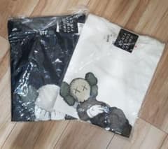 UNIQLO✕KAWS XXL 新品 ユニクロ カウズ  2枚セットのサムネイル