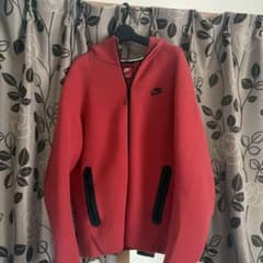 Nike レッド テックフリース 上下Mサイズのサムネイル