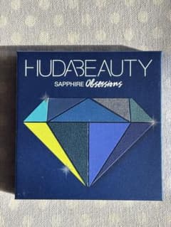 Huda Beauty アイシャドウパレットのサムネイル