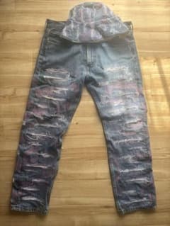 CFN Malik 着用　Levi’s ダメージデニムのサムネイル