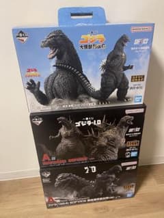 一番くじ ゴジラ 3体セット ※⓵以外開封品 - メルカリ