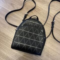 MICHAEL KORS ブラックリュックのサムネイル