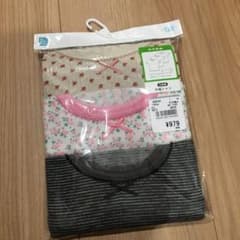 値下げ　半袖　シャツ 肌着 女の子のサムネイル