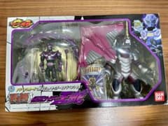 R&M 4 仮面ライダー王蛇 ジェノサイダー - メルカリ