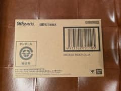 新品未開封　S.H.Figuarts（真骨彫製法） 仮面ライダー王蛇のサムネイル